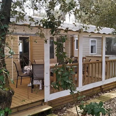 Mobil-home Confortable - 6 Pers. - Api-1-52-2256 Campsite *