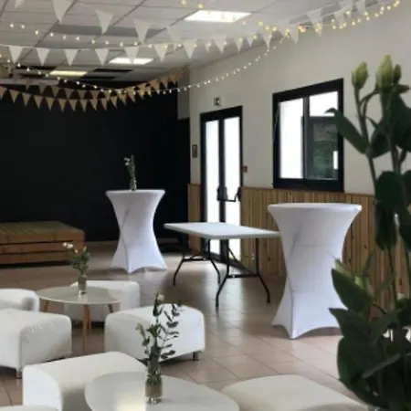 Campsite Mobil-home Confortable - 6 Pers. - Api-1-52-2256
